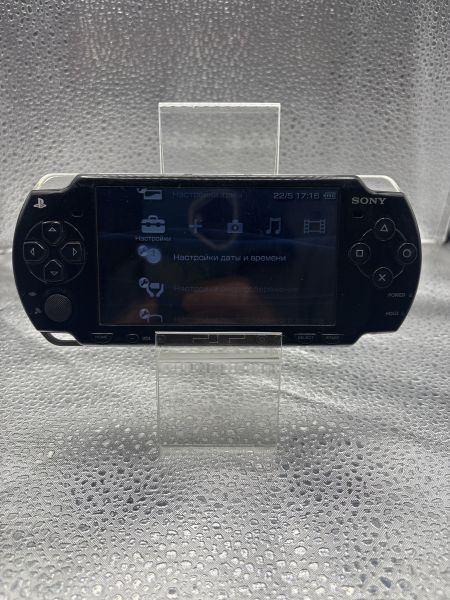 игровая приставка Sony PlayStation Portable (PSP-2001) с СЗУ в Новосибирск