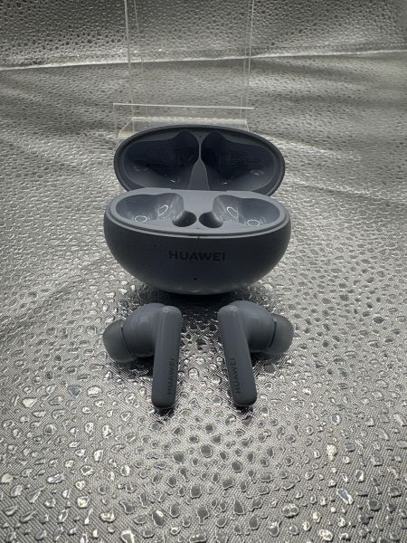 беспроводные наушники Huawei Freebuds 5i (T0014L) в Новосибирск