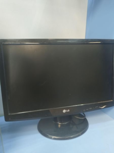 монитор LG Flatron W2043SE-PF в Новосибирск