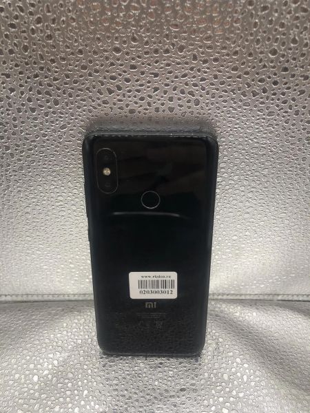 сотовый телефон Xiaomi Mi 8 6/64GB (M1803E1A) Duos в Новосибирск