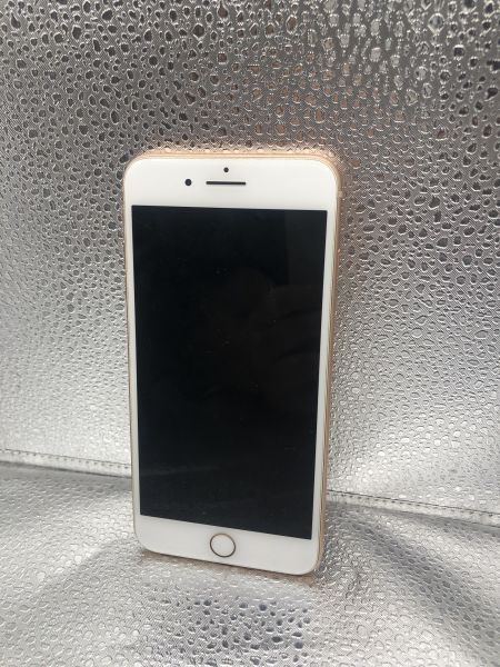 сотовый телефон Apple iPhone 8 Plus 64GB в Новосибирск
