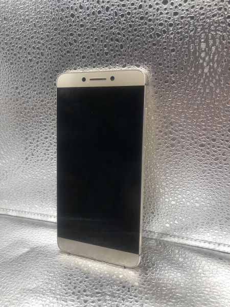 сотовый телефон LeEco Le Max 2 4/64GB (X820) Duos в Новосибирск