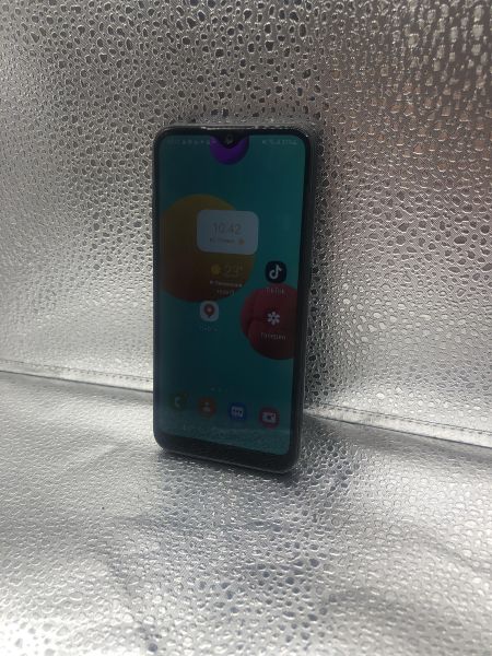 сотовый телефон Samsung Galaxy M01 (M015F) Duos в Новосибирск
