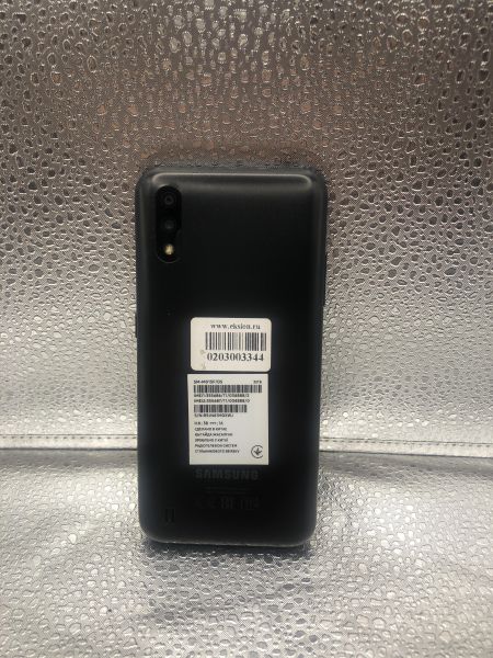 сотовый телефон Samsung Galaxy M01 (M015F) Duos в Новосибирск