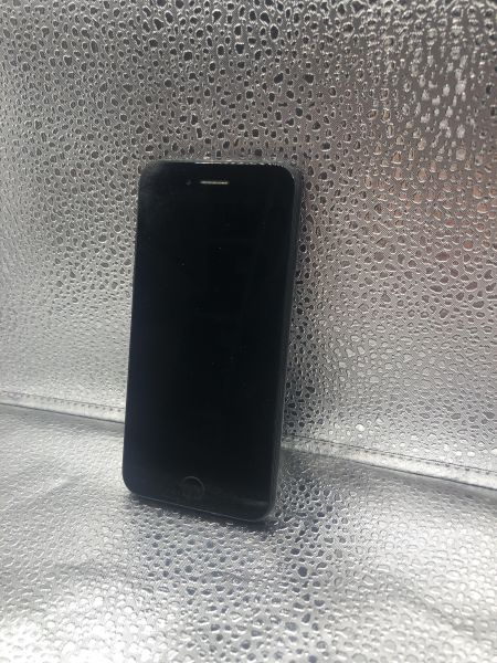 сотовый телефон Apple iPhone 7 128GB в Новосибирск