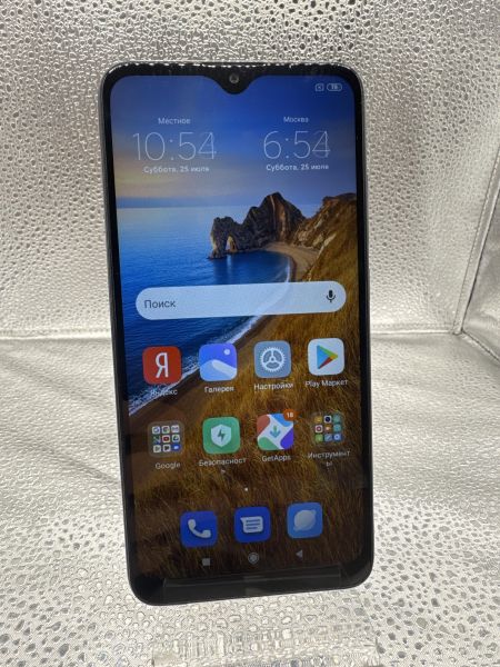 сотовый телефон Xiaomi Redmi 8 3/32GB (M1908C3IG) Duos в Новосибирск