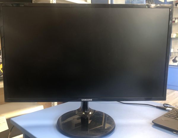 монитор Samsung S24F350FHI в Новосибирск