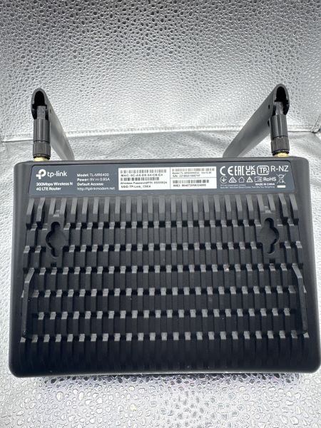 wi-fi-роутер и модем TP-Link TL-MR6400 в Новосибирск