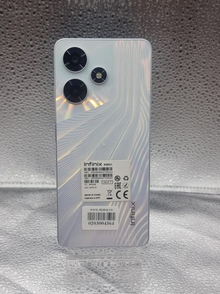 сотовый телефон Infinix Hot 30 8/128GB (X6831) Duos в Новосибирск