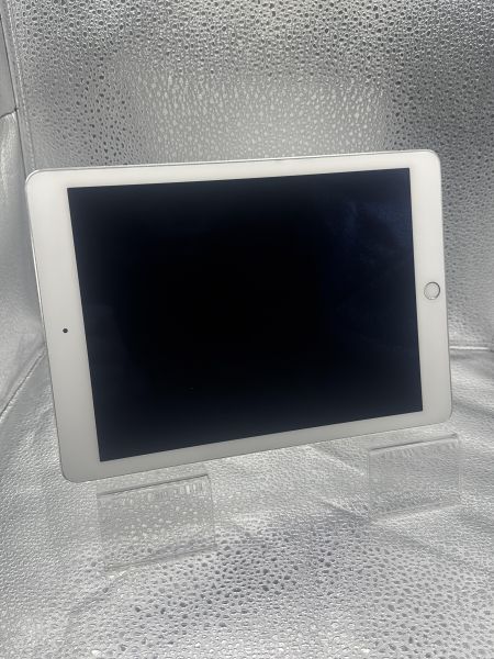 планшет Apple iPad Air 2 2014 64GB (A1566) (без SIM) в Новосибирск