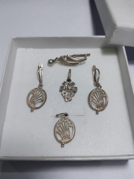 Купить Лом или горсть серебро 925 15,80g, вес изделия 15.89g в Иркутск за 1150 руб.