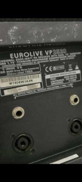 Купить Behringer VP2520 в Иркутск за 21400 руб.