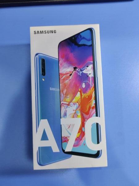 Купить Samsung Galaxy A70 2019 6/128GB (A705F/FN) Duos в Иркутск за 6900 руб.
