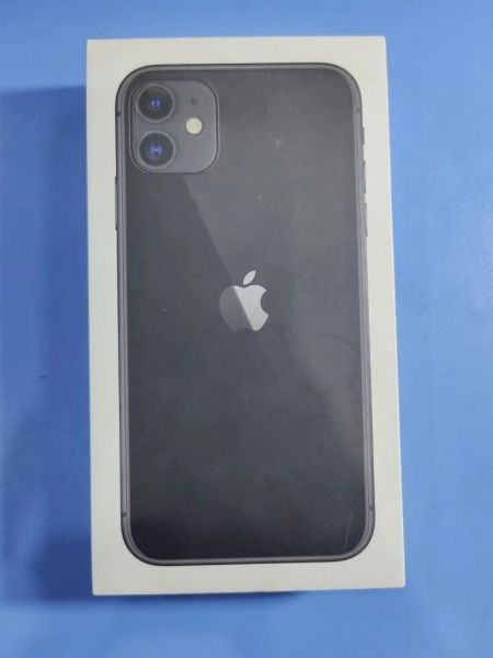 Купить Apple iPhone 11 64GB в Иркутск за 9400 руб.