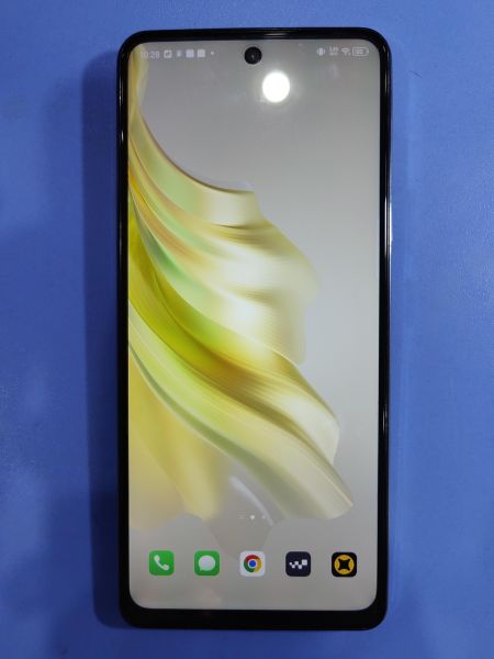 Купить TECNO Spark 20 Pro 12/256GB (KJ6) Duos в Иркутск за 9400 руб.