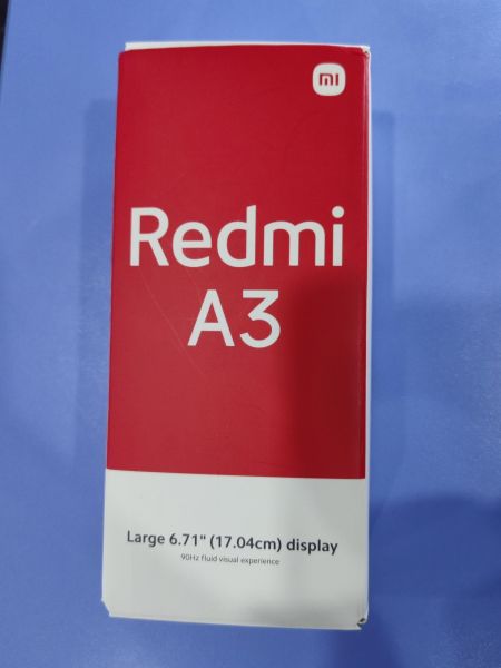 Купить Xiaomi Redmi A3 4/128GB (23129RN51X) Duos в Иркутск за 4000 руб.