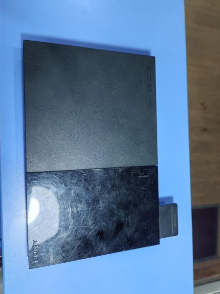Купить Sony PlayStation 2 Slim (SCPH-90008) в Иркутск за 3200 руб.