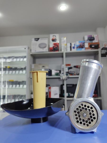 Купить Vitek VT-1670 в Иркутск за 1300 руб.