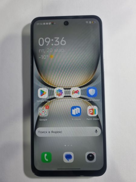 Купить TECNO Spark 40C 8/256GB (KM4k) Duos в Иркутск за 6700 руб.