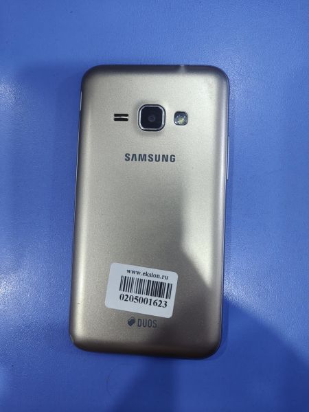 Купить Samsung Galaxy J1 2016 (J120F) Duos в Иркутск за 800 руб.