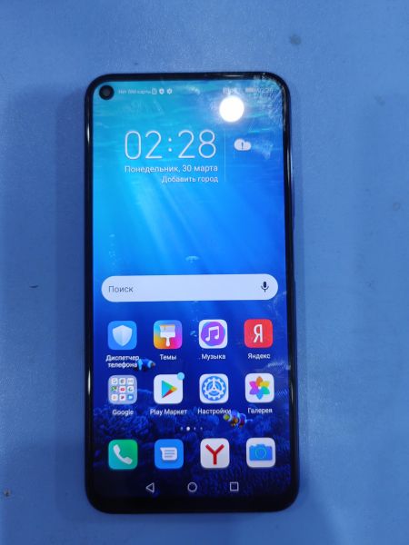 Купить Honor 20 6/128GB (YAL-L21) Duos в Иркутск за 4500 руб.