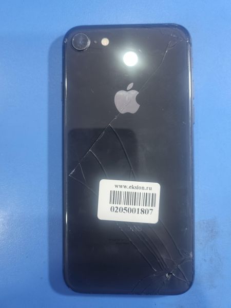 Купить Apple iPhone 8 64GB в Иркутск за 3900 руб.