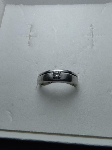 серебряное кольцо Кольцо серебро 925 3,07g, вес изделия 3.17g, размер 17 в Иркутск