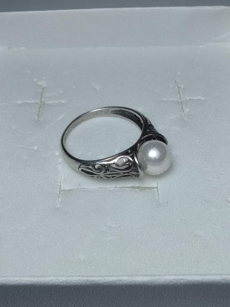 серебряное кольцо Кольцо серебро 925 1,68g, вес изделия 3.08g, размер 19.5 в Иркутск