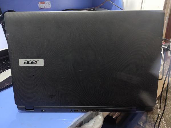ноутбук Acer Aspire ES1-512-P4FR в Иркутск