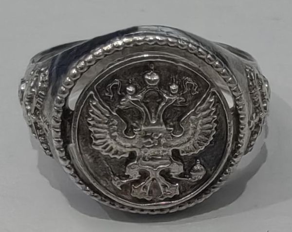 серебряное кольцо Кольцо серебро 925 6,94g, вес изделия 6.94g, размер 20 в Иркутск
