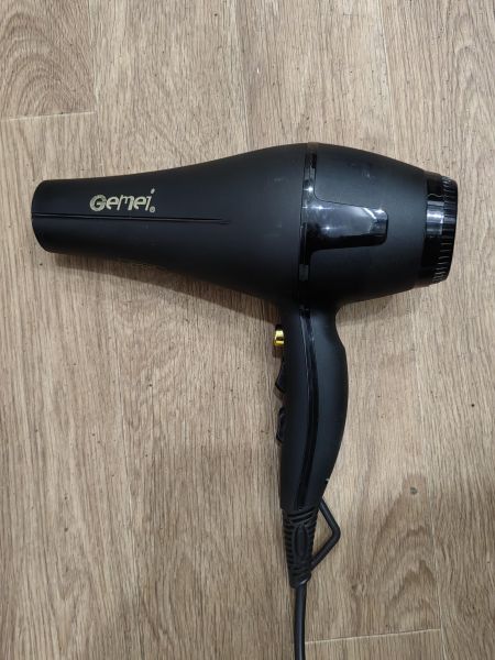 фен и фен-щётка Gemei GM-1763 в Иркутск