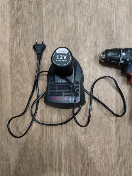 шуруповёрт аккумуляторный Bosch GSB 120-LI с СЗУ в Иркутск