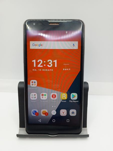 Купить Wileyfox Spark X Duos в Усть-Илимск за 1400 руб.