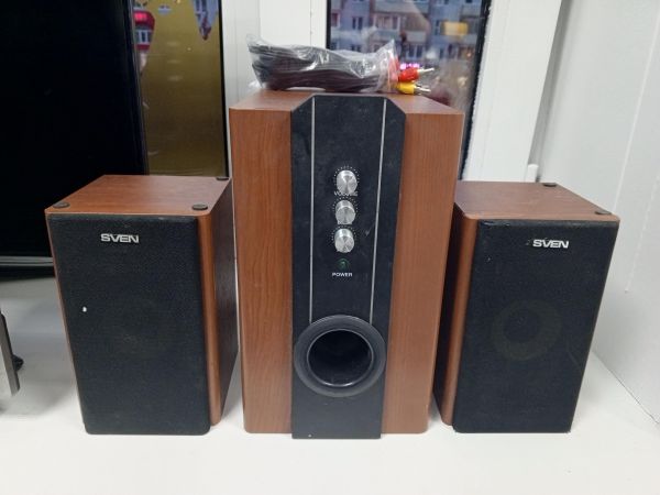Купить SVEN SPS-820 2.1 в Усть-Илимск за 1600 руб.