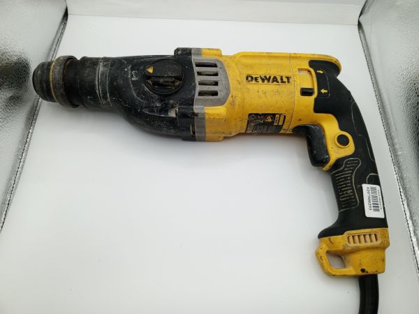Купить DeWALT D25143K в Усть-Илимск за 4100 руб.