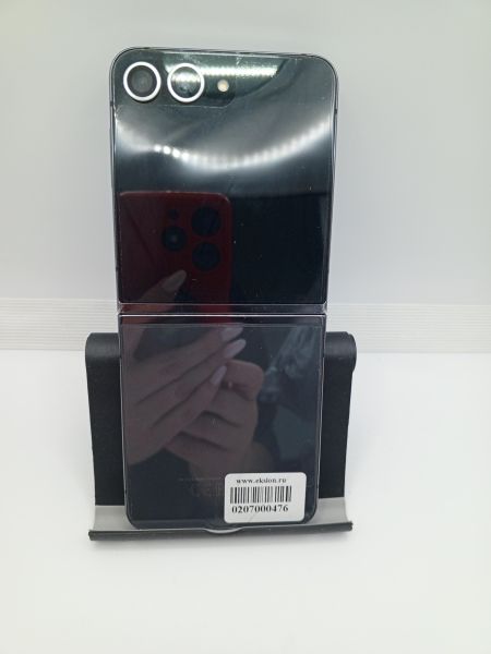 Купить Samsung Galaxy Z Flip 5 8/512GB (F731B) Duos в Усть-Илимск за 33900 руб.