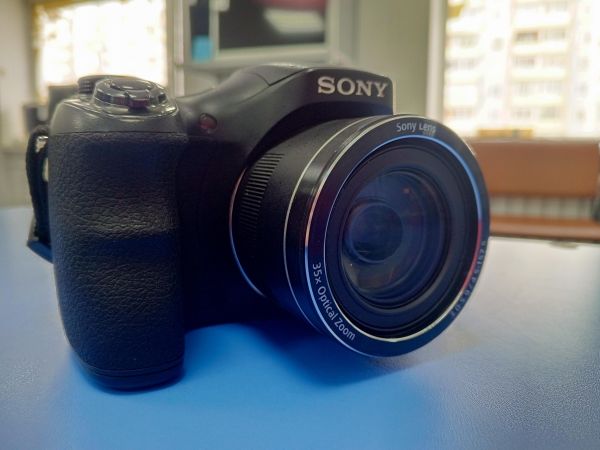 Купить Sony Cyber-shot DSC-H300 (СЗУ не требуется) в Усть-Илимск за 3300 руб.