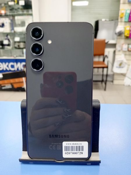 Купить Samsung Galaxy S24 FE 8/256GB (S721B) Duos в Усть-Илимск за 29500 руб.