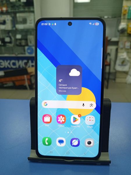 Купить Samsung Galaxy S24 FE 8/256GB (S721B) Duos в Усть-Илимск за 29500 руб.