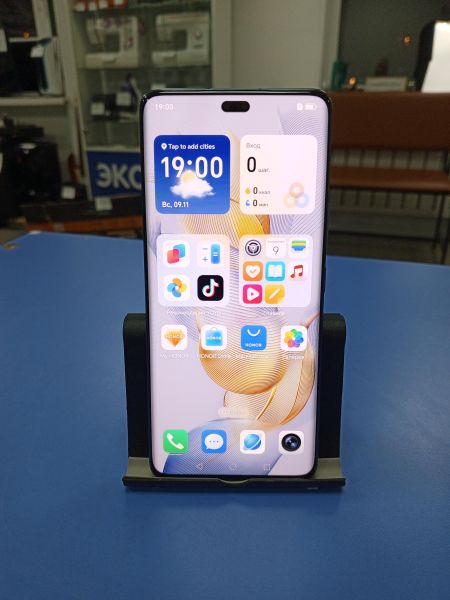 Купить Honor 90 Pro 16/256GB (REP-AN00) Duos в Усть-Илимск за 29300 руб.