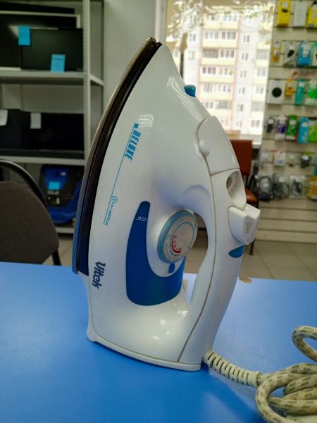 Купить Vitek VT-1208 (1470W) в Усть-Илимск за 200 руб.