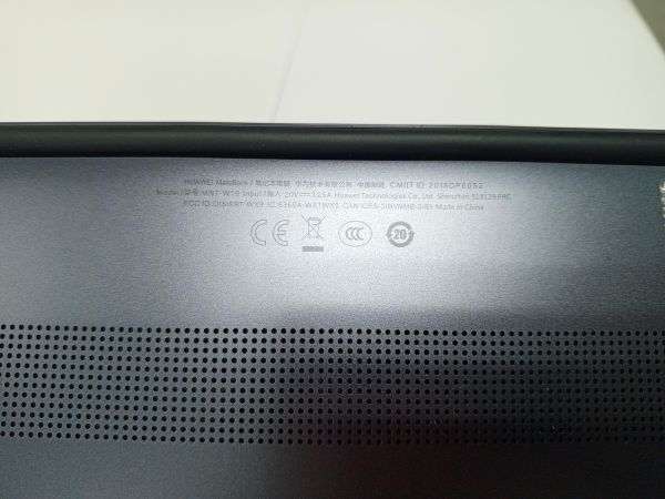 Купить Huawei MateBook 13 (HN-W29R) (SSD 1TB) в Усть-Илимск за 39400 руб.