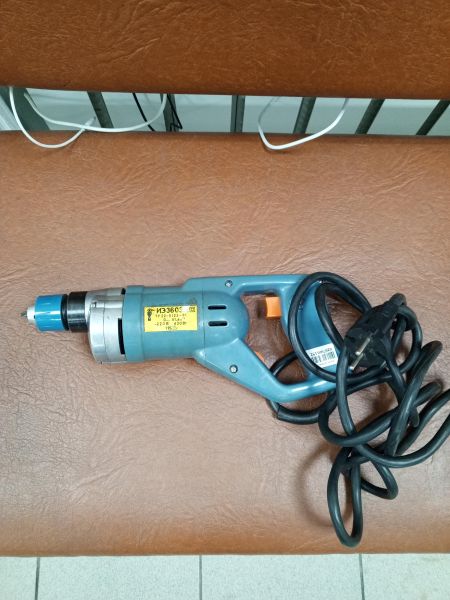 Купить Советский ИЭ3603 в Усть-Илимск за 400 руб.