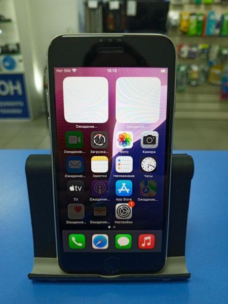 Купить Apple iPhone SE 3rd gen. 2022 64GB в Усть-Илимск за 12100 руб.