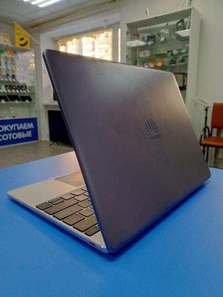 Купить Huawei MateBook 13 (WRT-W19, MX150 2GB) в Усть-Илимск за 21400 руб.