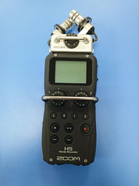 Купить ZOOM H5 в Усть-Илимск за 12200 руб.
