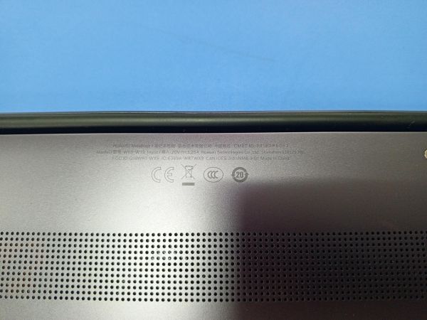 Купить Huawei MateBook 13 (WRT-W19) (SSD 256 GB) в Усть-Илимск за 15000 руб.