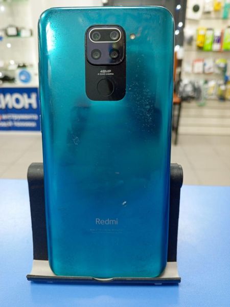 Купить Xiaomi Redmi Note 9 NFC 3/64GB (M2003J15SG) Duos в Усть-Илимск за 3300 руб.