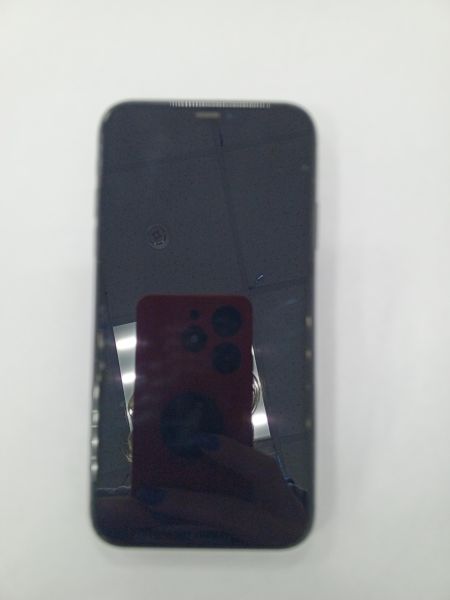 Купить Apple iPhone 11 64GB в Усть-Илимск за 6700 руб.