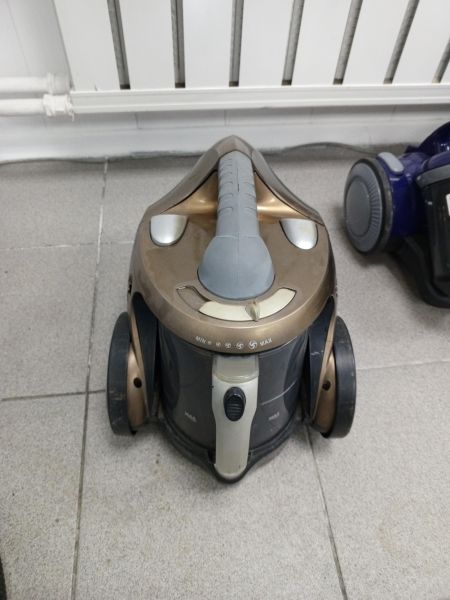 Купить Elenberg VC-2040 в Усть-Илимск за 1200 руб.